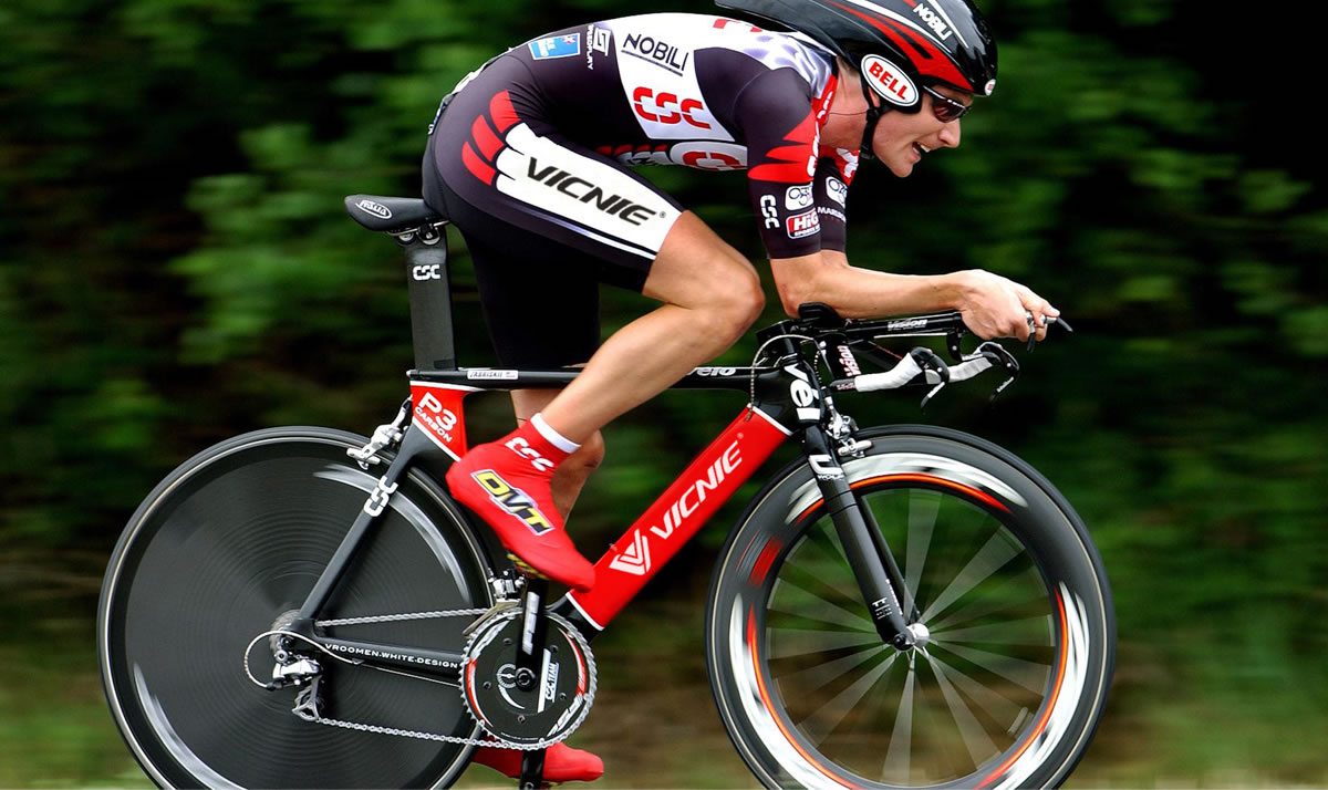 維西尼商標(biāo)設(shè)計(jì),維西尼logo設(shè)計(jì),維西尼畫冊(cè)設(shè)計(jì)_全力設(shè)計(jì)